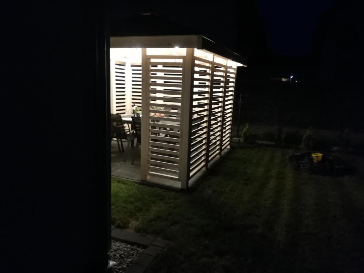 Markas Rewa Exterior photo